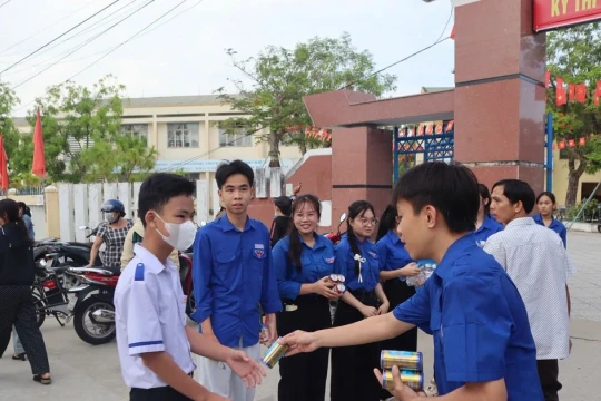 Quảng Ngãi bổ sung gần 2.000 chỉ tiêu tuyển sinh vào lớp 10 năm học 2026 – 2027