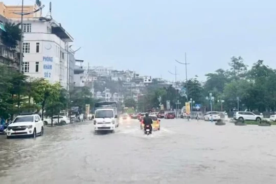 Miền Bắc đón đợt mưa rất lớn, có nơi vượt 300mm