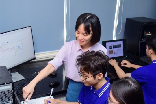 Đặt chuẩn mới cho đội ngũ nhân sự hỗ trợ giáo dục đại học