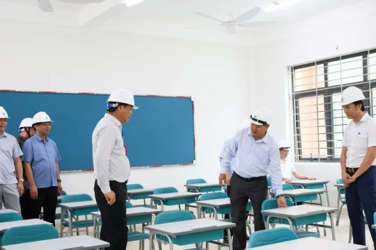 Niềm tin từ ngôi trường nội trú liên cấp đầu tiên ở vùng biên Lai Châu