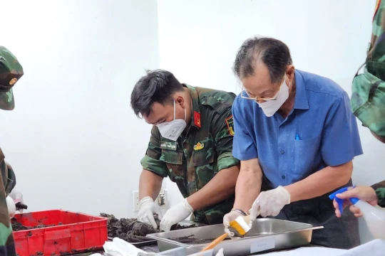 Tìm thấy thêm 13 bộ hài cốt liệt sĩ tại Công viên Lê Thị Riêng