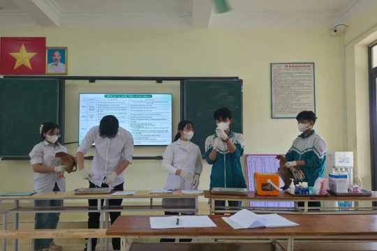 Đổi mới đánh giá học viên giáo dục thường xuyên
