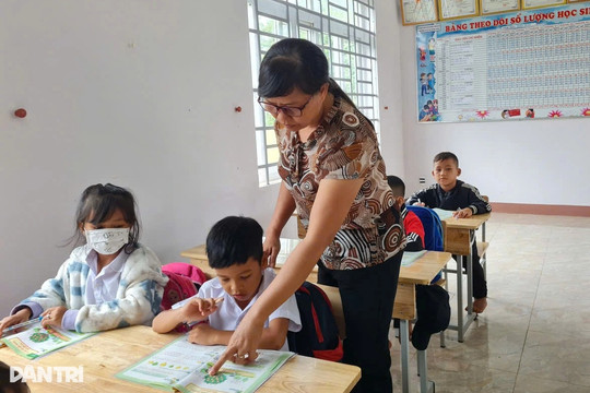 Dạy tiếng Việt cho trẻ em dân tộc thiểu số trước khi vào lớp 1