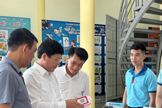 Điện Biên phát động thanh toán không dùng tiền mặt toàn dân