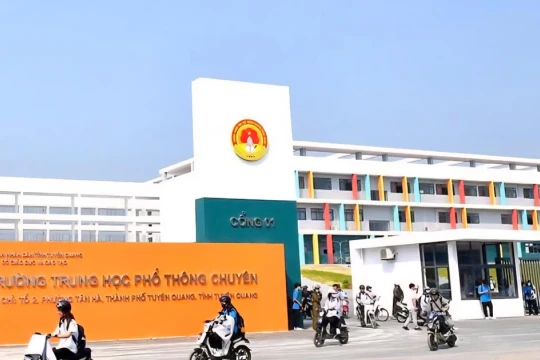 Khởi tố thêm 7 bị can liên quan vụ điểm thi Toán cao bất thường tại Tuyên Quang