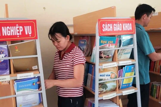 Dừng tuyển 388 chỉ tiêu nhân viên hành chính giáo dục ở Thanh Hóa