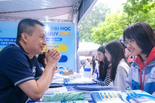 Chuẩn hóa khung năng lực số cho lãnh đạo, quản lý