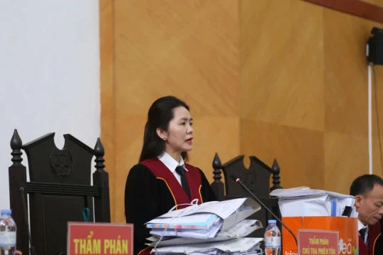 Từ 1/8, mang điện thoại hay laptop vào phiên tòa phải được Thẩm phán cho phép