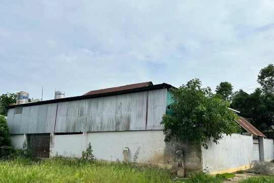 Nguyên hiệu trưởng dựng nhà trên đất trường, chiếm dụng gần 500m²