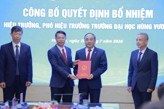 TS. Đỗ Khắc Thanh tiếp tục được bổ nhiệm làm Hiệu trưởng Trường Đại học Hùng Vương