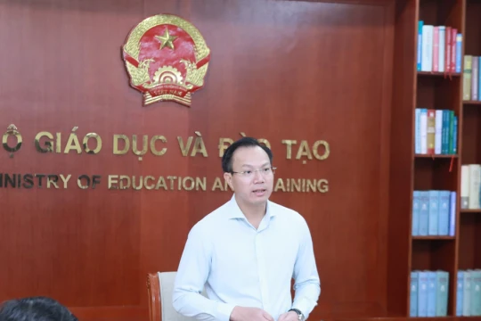 Nỗ lực cung ứng đầy đủ sách giáo khoa trước thềm năm học mới
