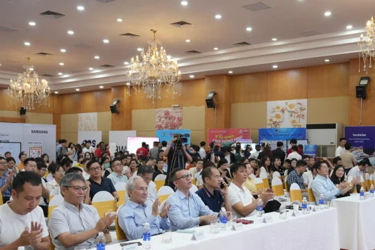 Tái cấu trúc giáo dục và nhân lực Việt Nam trong kỷ nguyên AI