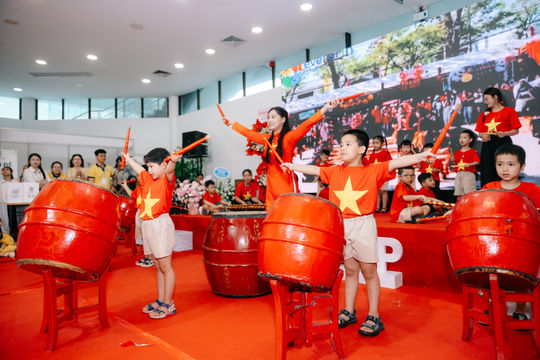 Dàn Giao Hưởng Nhí TPBank 2026 – Khi tiếng trống, tiếng xắc xô và múa sạp cùng hòa quyện trên một sân khấu