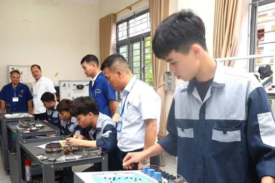 Chuyển đổi số trong quản lý học sinh, sinh viên trường nghề
