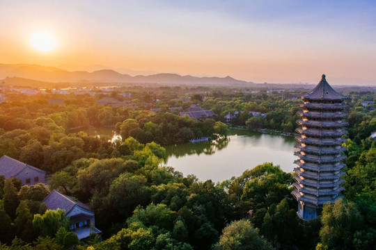 Lần đầu một đại học Trung Quốc đứng top 6 thế giới về Toán học