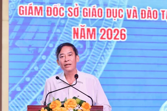 Tháo gỡ điểm nghẽn, phát triển đội ngũ nhà giáo đáp ứng yêu cầu mới