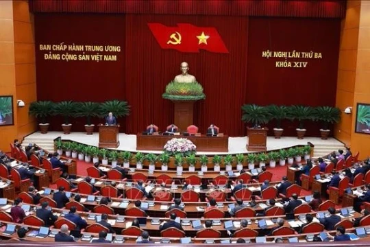 Thông cáo báo chí về ngày làm việc thứ tư Hội nghị Trung ương 3, khóa XIV