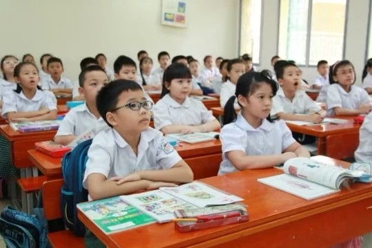 TP Huế công khai dự thảo mức thu dịch vụ giáo dục, kiên quyết chống lạm thu