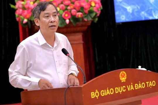 Chuẩn hóa năng lực ngoại ngữ cho giáo viên: Không áp dụng "đồng phục" cho tất cả các trường