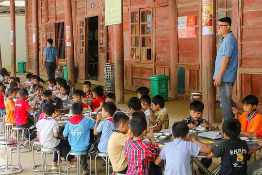Sáp nhập trường vùng dân tộc, miền núi: Không thể áp mô hình của trường đại trà