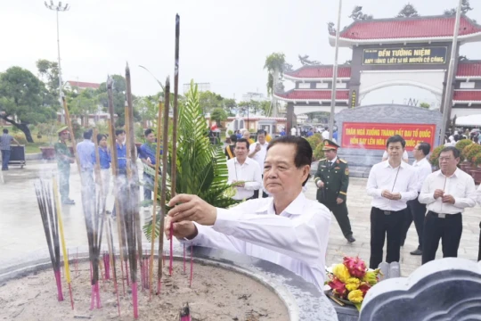 An Giang tổ chức Lễ giỗ Anh hùng liệt sĩ và người có công