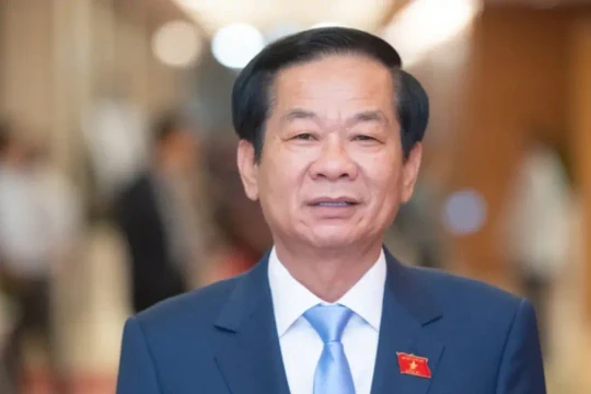 Hai Ủy viên Trung ương Đảng chuyển sinh hoạt Đoàn đại biểu Quốc hội