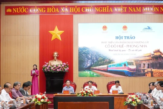 Tàu du lịch Cố đô Huế - Phong Nha sẽ vận hành từ 1/9
