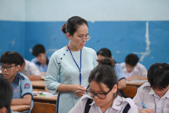 Tránh gian lận thi cử: Có thể coi thi liên tỉnh, kiểm tra không báo trước