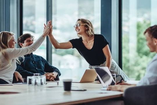 Ngày mới 31/7/2026 cực ĐỎ - 4 con giáp được cát khí hỗ trợ, việc gì cũng VIÊN MÃN