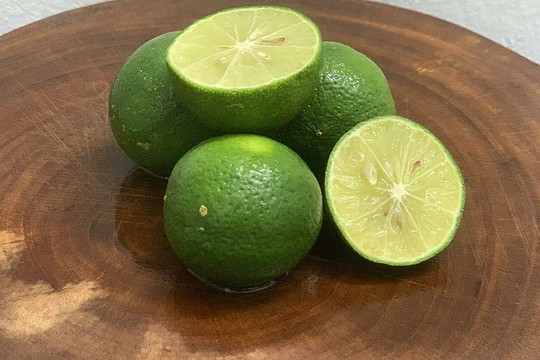 Ba thời điểm tốt để uống nước chanh