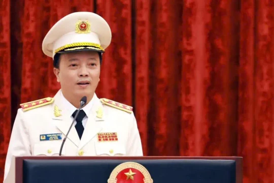 Thứ trưởng Bộ Công an Đặng Hồng Đức được thăng cấp bậc hàm Thượng tướng