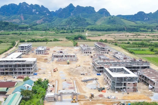 Nghệ An dồn toàn lực hoàn thiện trường học liên cấp vùng biên