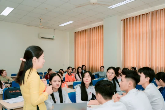 Chuẩn hóa, nâng cao chất lượng chương trình, giáo trình giáo dục đại học