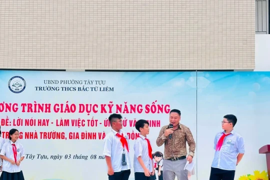 Rèn kỹ năng xây dựng tình bạn đẹp, phòng chống bạo lực học đường