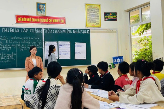 Hơn 200.000 học sinh ở Nghệ An được đề xuất miễn phí sách giáo khoa