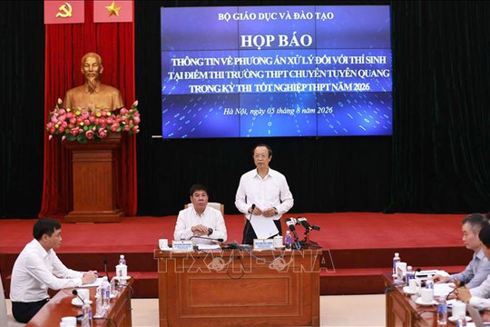 Hủy kết quả thi và tổ chức thi lại tất cả các môn thi của thí sinh tại điểm thi Trường Trung học Phổ thông Chuyên Tuyên Quang