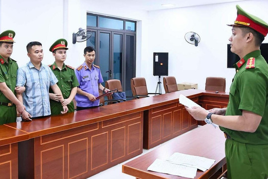 Thêm 2 người bị khởi tố trong vụ điểm Toán bất thường tại Tuyên Quang