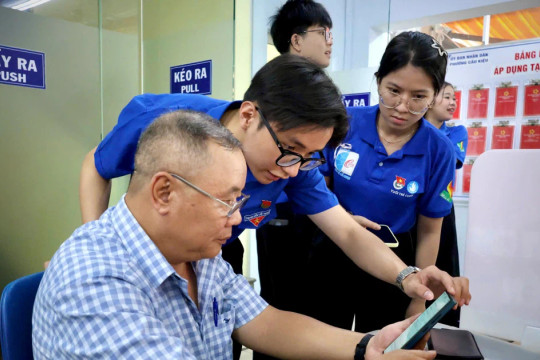 'Mùa hè số' trao kỹ năng số cho người dân từ những điều giản dị