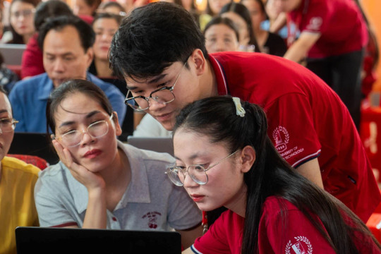 Cơ hội để giáo viên vùng cao tiếp cận chuyên sâu các công cụ AI