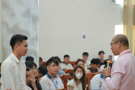 Thỉnh giảng đại học từ nhu cầu nhân lực đến quản trị chất lượng