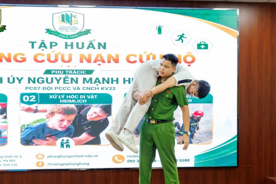 Trang bị kỹ năng an toàn trường học cho giáo viên Trường Phổ thông Phùng Hưng
