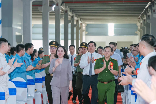 Phó Chủ tịch nước Võ Thị Ánh Xuân dự Ngày hội Toàn dân bảo vệ an ninh Tổ quốc tại Phú Thọ