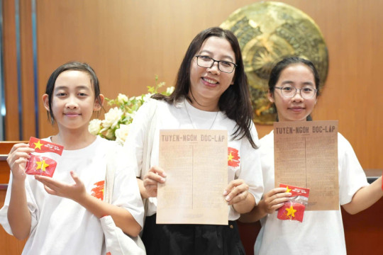 Trải nghiệm không gian Quảng trường Ba Đình năm 1945 bằng công nghệ thực tế ảo