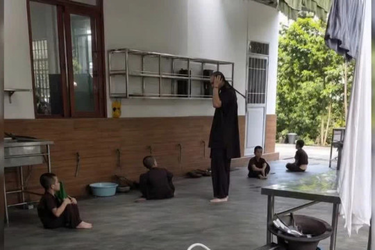 Không ai có quyền sử dụng bạo lực với trẻ em dưới bất kỳ lý do nào