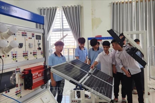 Kiến thức phổ thông được thiết kế gắn với ngành, nghề đào tạo