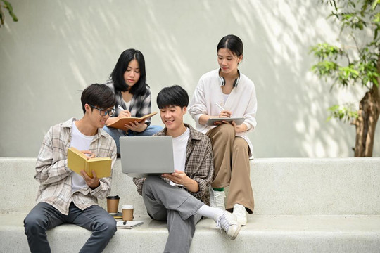 GIÀU cả tình cảm lẫn tiền bạc, cuối tuần này 15 - 16/8 có 3 con giáp THẮNG lợi trên mọi mặt