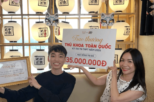 Thi lại ở tuổi 20, thành thủ khoa C00 và ước mơ làm thầy giáo