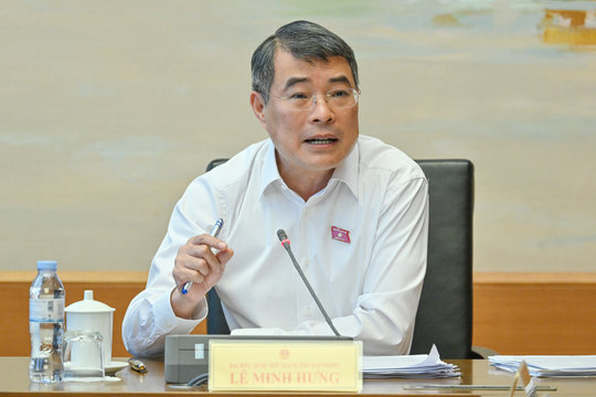 Thủ tướng: Một chương trình có 54 văn bản hướng dẫn, không cách gì cấp xã làm được