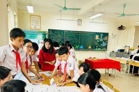 Nâng cao chuyên môn và hiệu quả quản trị nhà trường sau sắp xếp