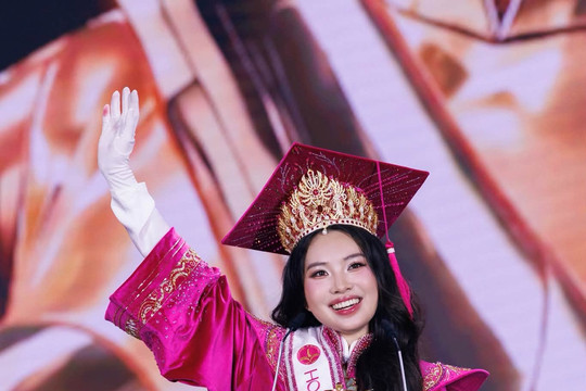 Nữ sinh Y Hà Nội giành ngôi Hoa khôi Sinh viên Việt Nam